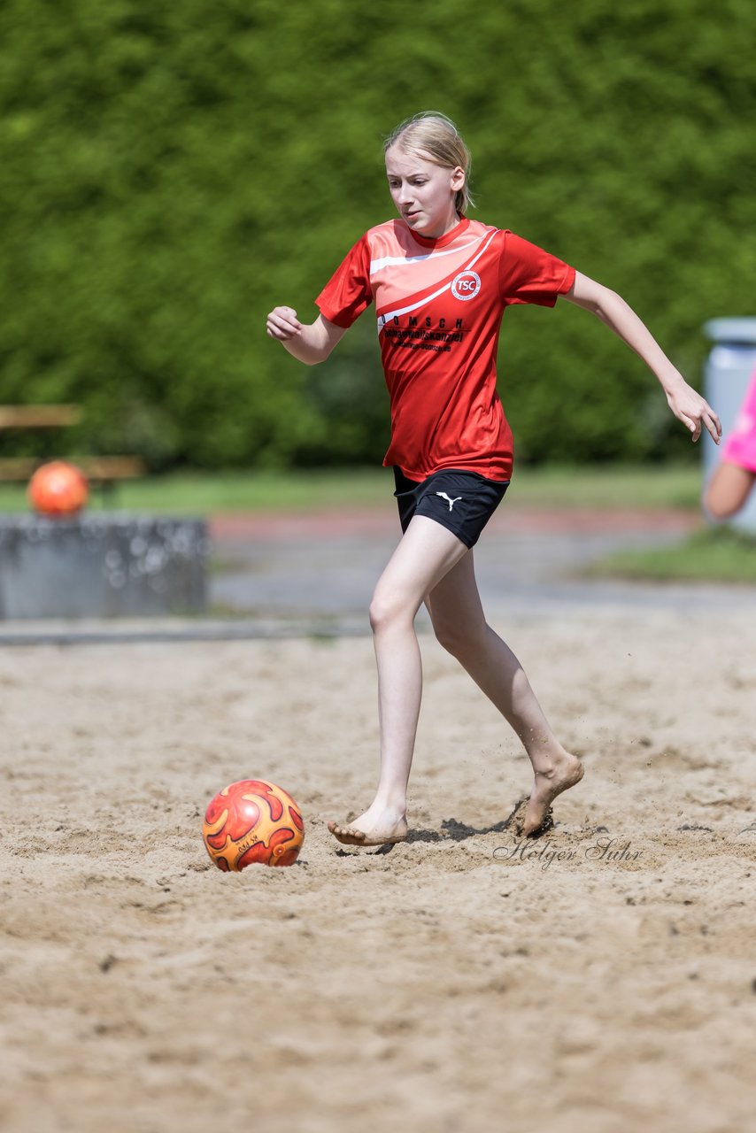 Bild 79 - wBJ/wCJ Beachsoccer Cup